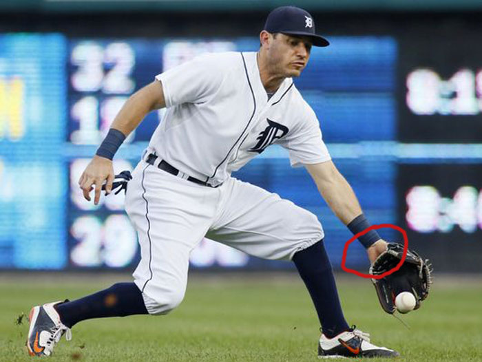 Tigers' second baseman Ian Kinsler showing palm